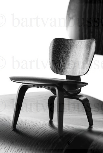 vitra Vitra LCW photographed by Bart van Bussel