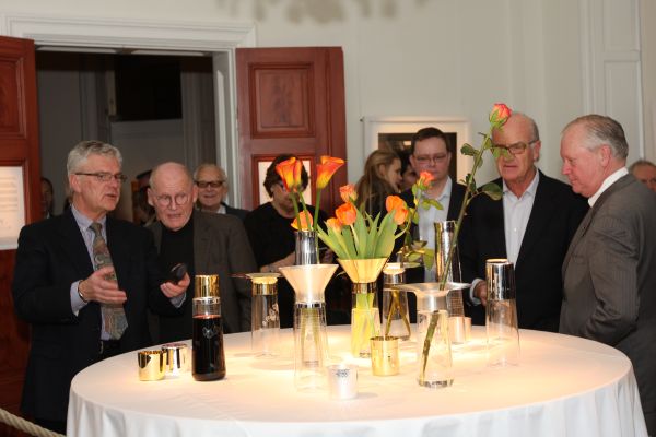 stockholm-design-week-vindobona-by-claesson-koivisto-rune-amells The invited guests discuss the work....