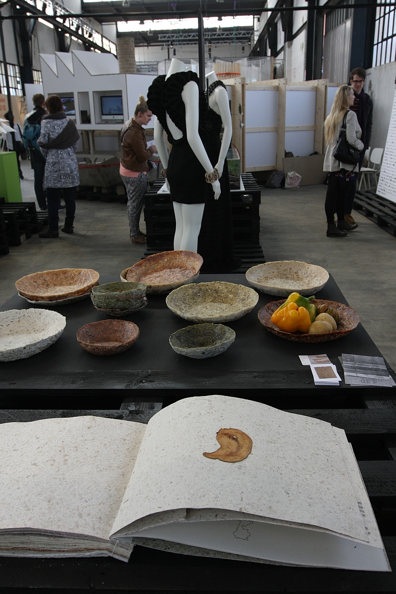 Milan Design Week 2013 AGF Class 3 Bowls Paper Renee Boute Milan Design Week 2013 AGF Class 3 Bowls Paper Renee Boute