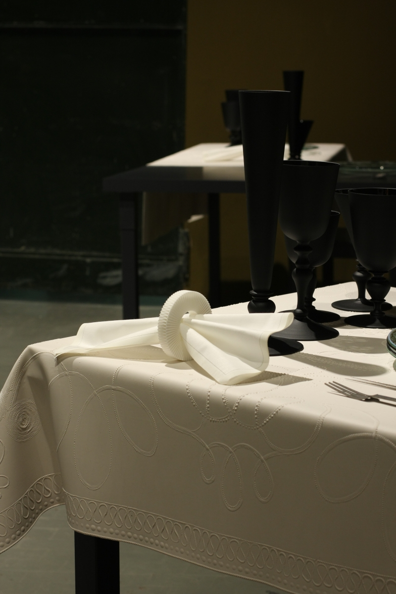 Milan Design Week 2013 Droog 20+ Up to a beautiful future Napkin Collar Milan Design Week 2013 Droog 20+ Up to a beautiful future Napkin Collar