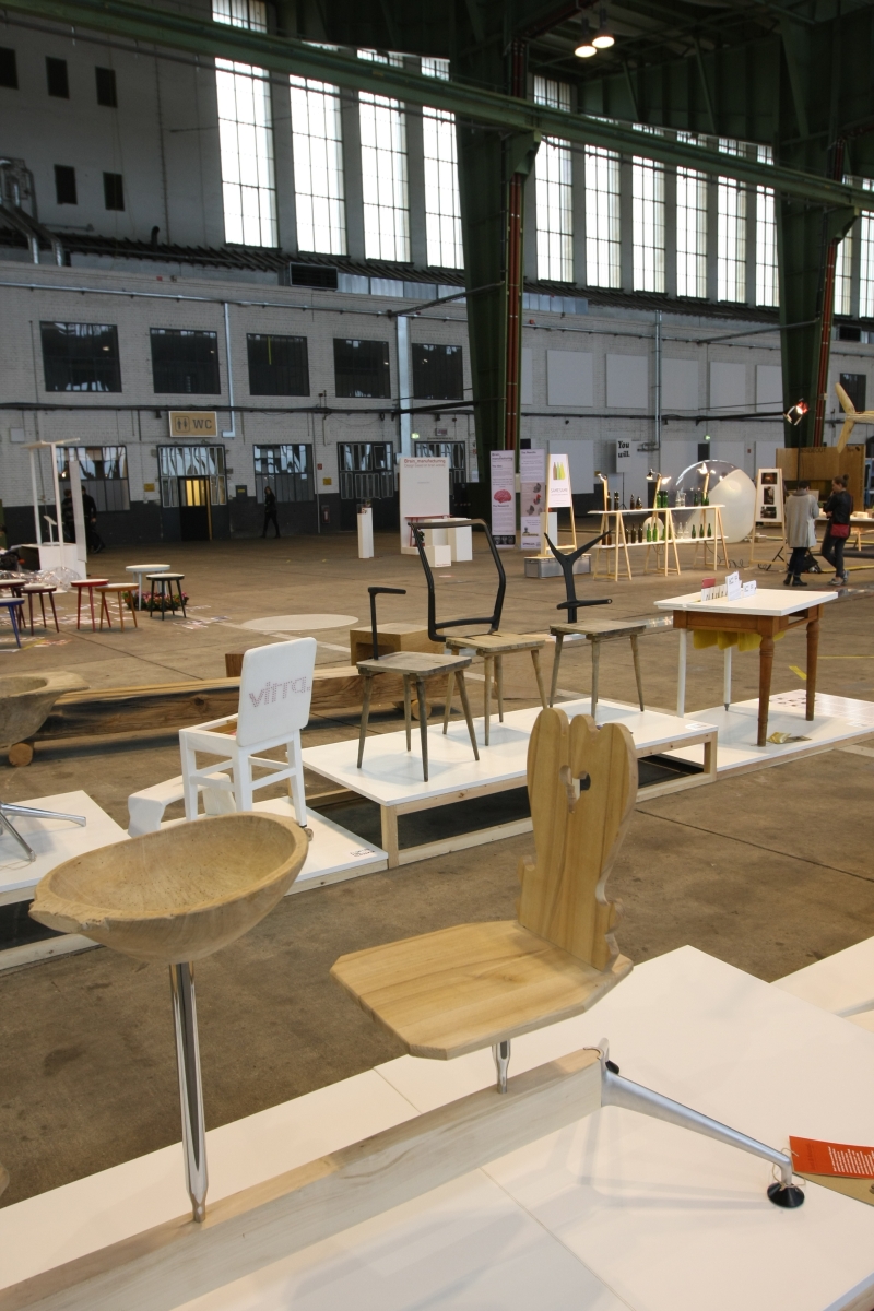 DMY Berlin Award 2014 Flowers for Slovakia Lost & Found by Vitra DMY Berlin Award 2014 Flowers for Slovakia Lost & Found by Vitra