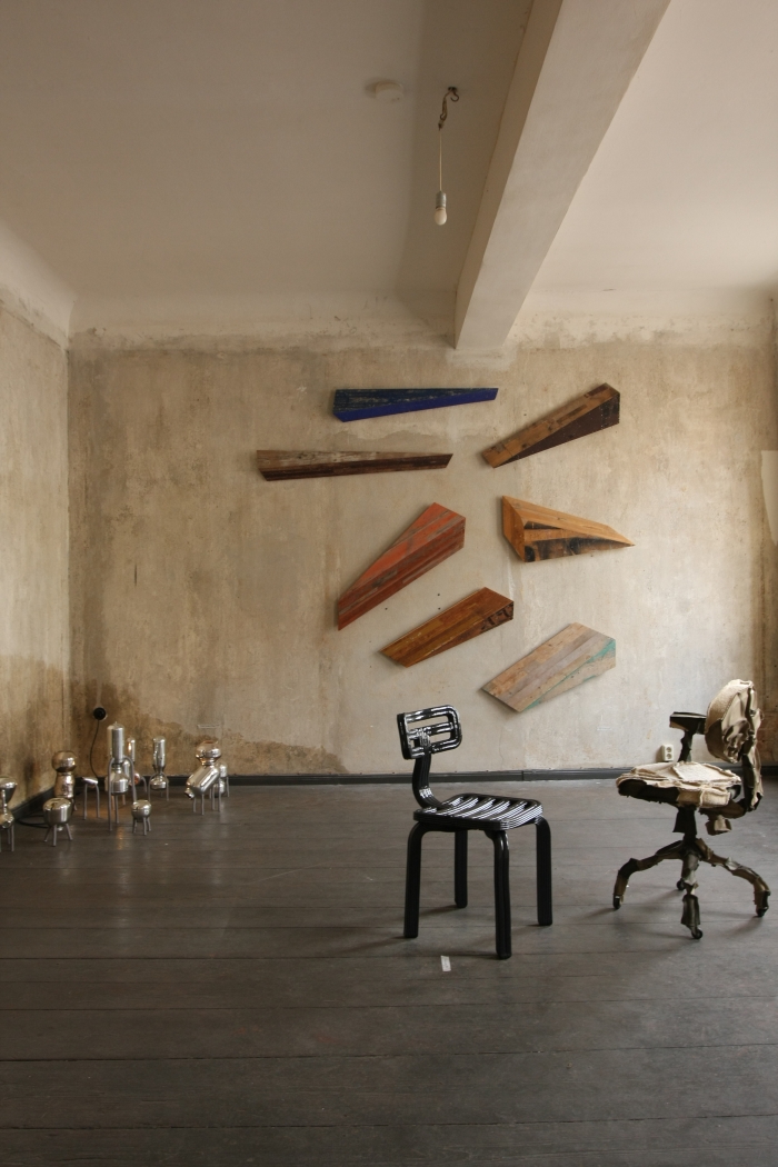 Dirk vander Kooij Chubby Chair Pepe Heykoop Skin Collection Chair Ron van der Ende Wedges Klaas Kuiken Dieter Volkers New Found Treasures Unter Zwischen im Ampelhaus Oranienbaum Dirk vander Kooij Chubby Chair Pepe Heykoop Skin Collection Chair Ron van der Ende Wedges Klaas Kuiken Dieter Volkers New Found Treasures Unter Zwischen im Ampelhaus Oranienbaum