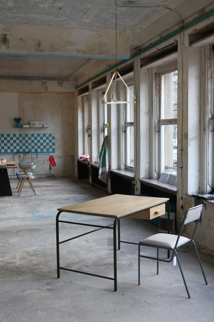 MAD ABOUT LIVING 24 Designers from Brussels Bureau 01 Chaise 01 Atelier J & J MAD ABOUT LIVING 24 Designers from Brussels Bureau 01 Chaise 01 Ateliers J&J