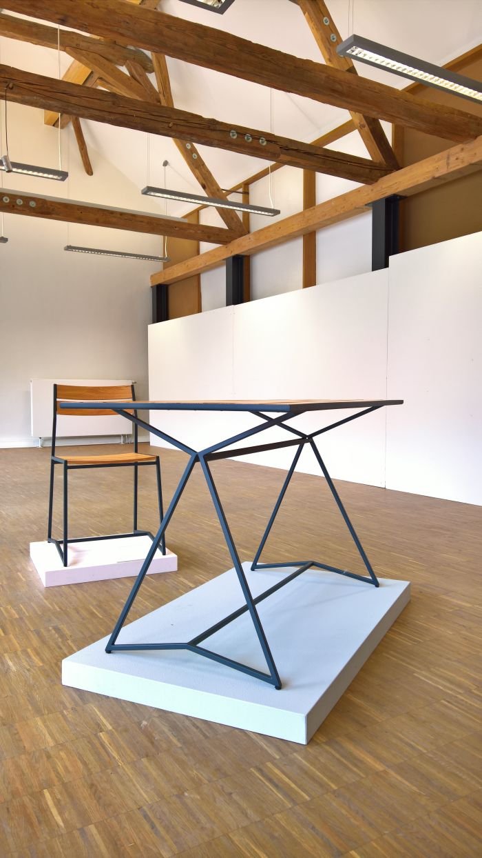 Kollektion zwo 17 table by Anne Biastoch & Niklaas Hübner, as seen at Finale, Akademie für Gestaltung der Handwerkskammer Münster 