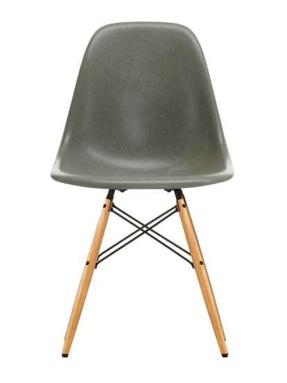 Eames Fiberglass Chair DSW, Eames raw umber, Ash honey tone