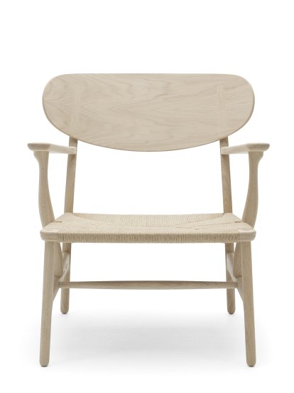 CH22 Lounge Chair, Soaped oak, natural paper yarn