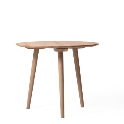 In Between SK3 / SK4 Round Table, Ø 90 cm, Oiled oak